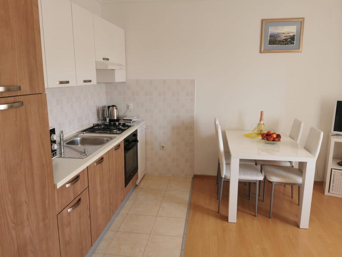 Apartment Branka Kustura Hvar Town Exterior foto
